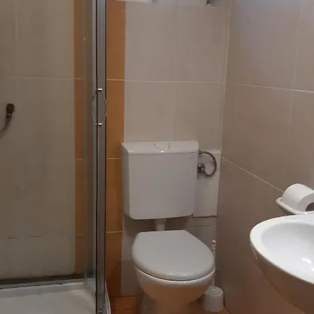 Mediterran - Jacuzzi & Pool Holiday home