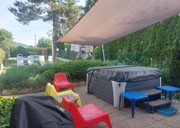 Mediterran - Jacuzzi & Pool Tatil Evi Balatonfüred